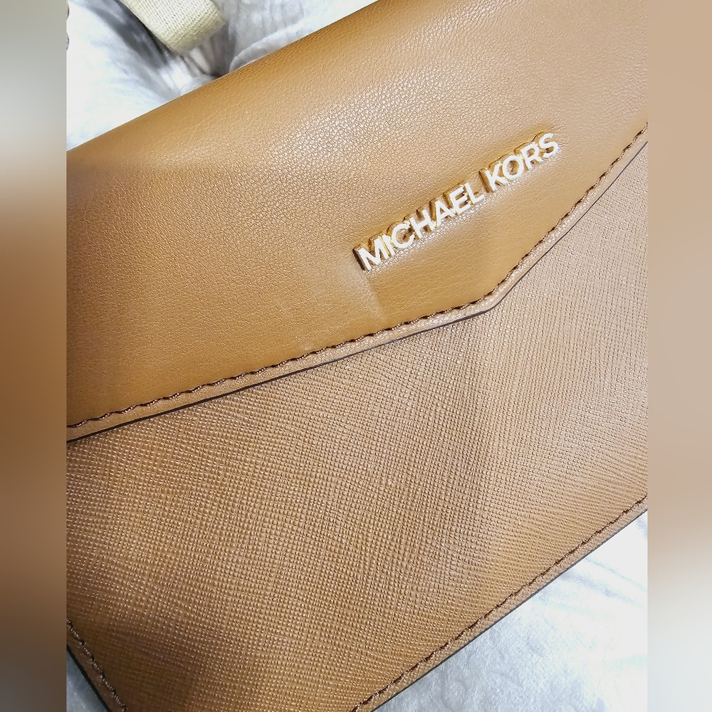 NEW MICHAEL KORS Maisie Medium Logo 2-in-1 Backpack - Picture 7 of 12